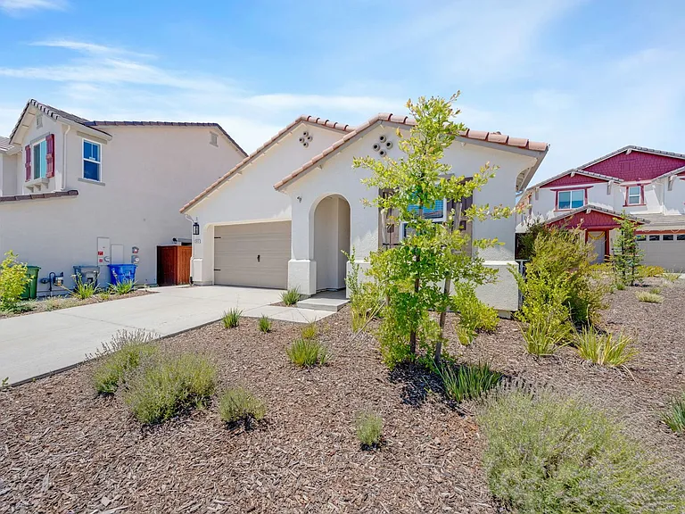 3363 Apollo Ct — Photo 6