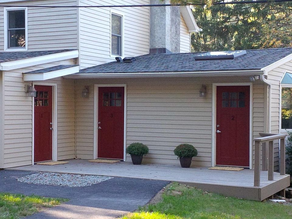 Entrance at right, #2...