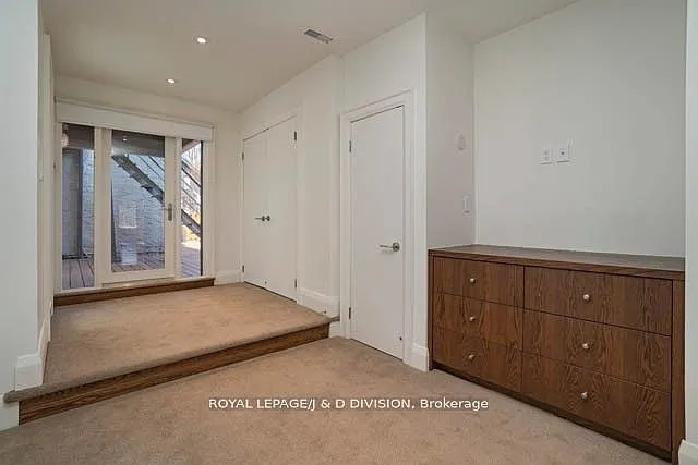 85 Admiral Rd #202 — Photo 7