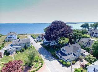 11 11th Ave, Warwick, RI 02886