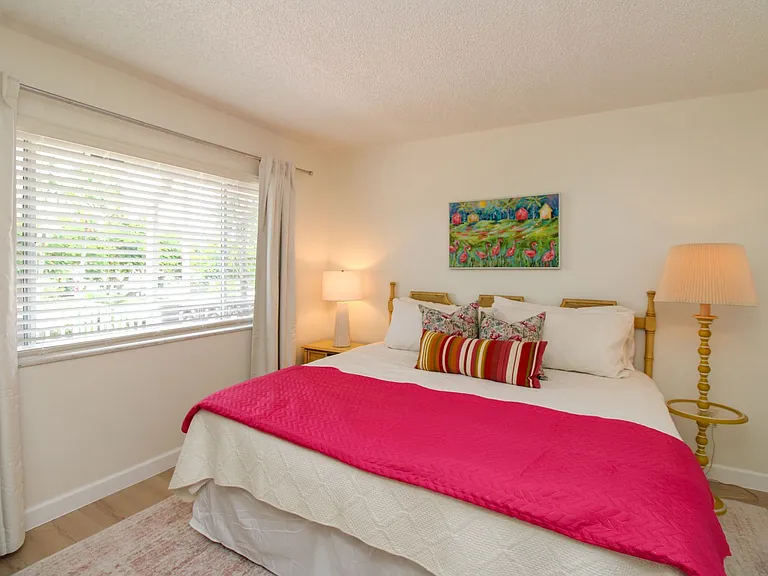 1686 Blue Point Ave #B7 — Photo 29