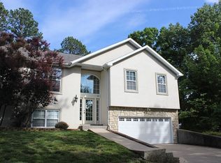 30 Mitchell Rd, Lake Ozark, MO 65049