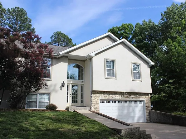 30 Mitchell Rd, Lake Ozark, MO 65049