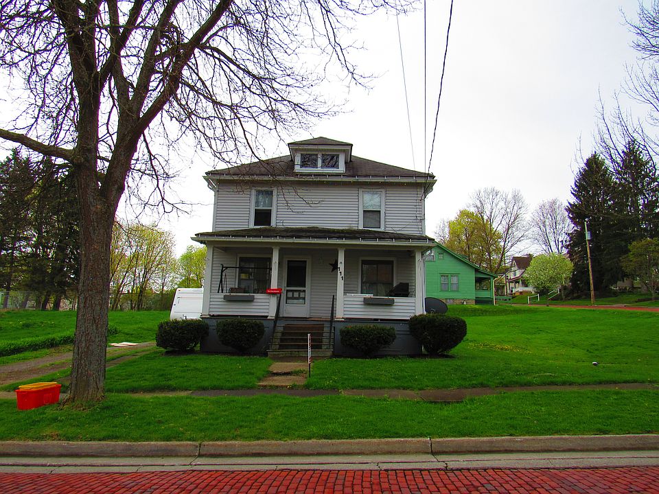1st image of 111 Barker St