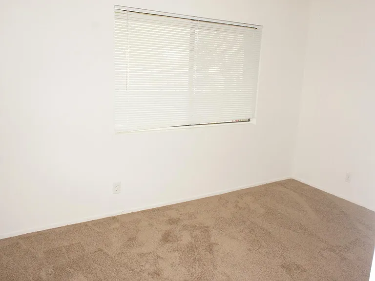 410 S Clementine St #106 — Photo 14