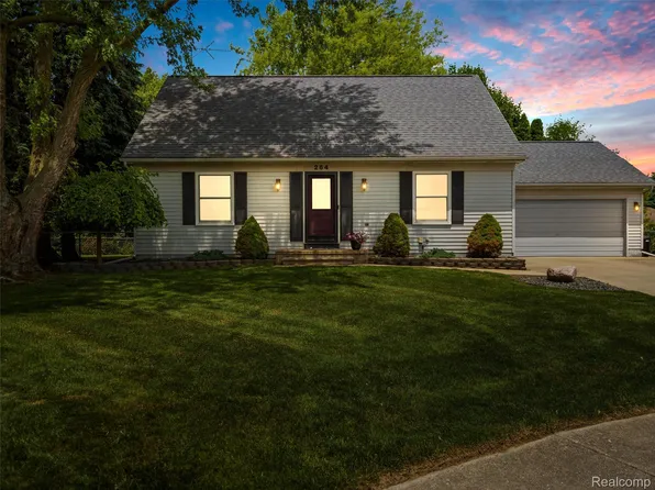 264 Palmer St, Imlay City, MI 48444
