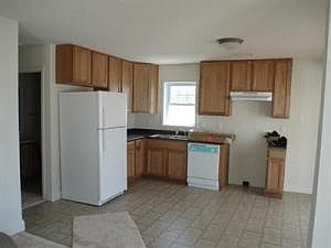 3rd image of 0 Roberta St