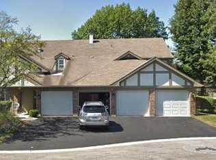 1432 Clairmont Ct #1432, Vernon Hills, IL 60061