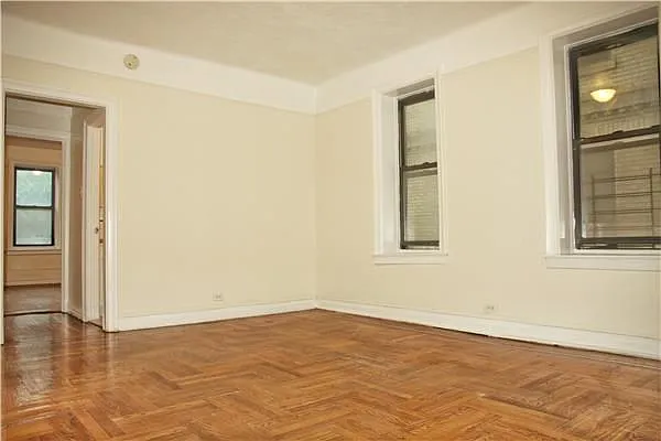 Rented by Weichert Manhattan Midtown | media 7