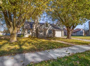 108 N State St, Chilton, WI 53014