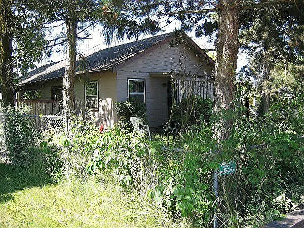 1303 Dakota Ave photo 1