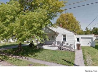 129 E Lincoln Ave, Virden, IL 62690