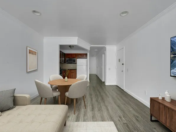 1236 Prospect Avenue image 3 of 9