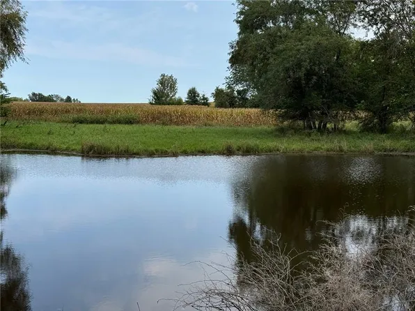 V Hwy, Gallatin, MO 64640