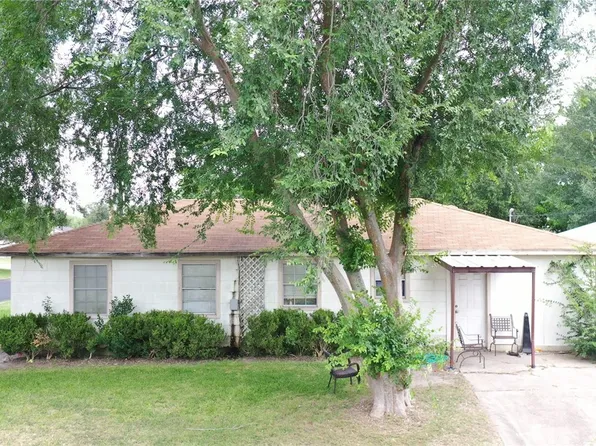 701 E Hiller St, Victoria, TX 77901