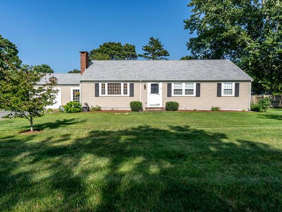 87 Capt Bacon Road, South Yarmouth, MA 02664