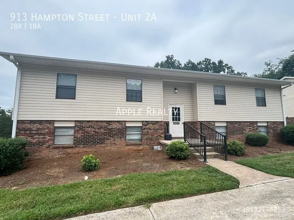 913 Hampton St APT 2A, Eden, NC 27288
