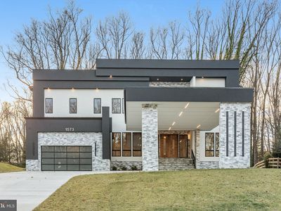 1573 Forest Villa Ln, Mc Lean, VA, 22101