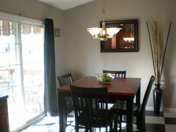 4th image of 8697 Oriole Dr