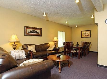 3rd image of 2009 Sherwood Ct #0b47fdb94