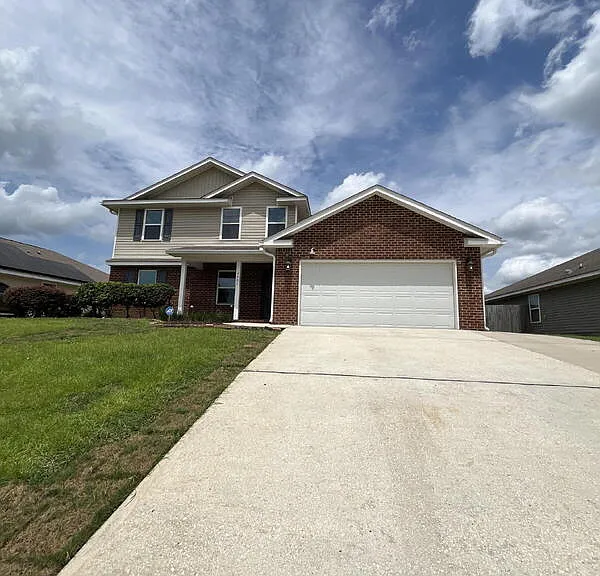 4905 Kensington Ln — Photo 1