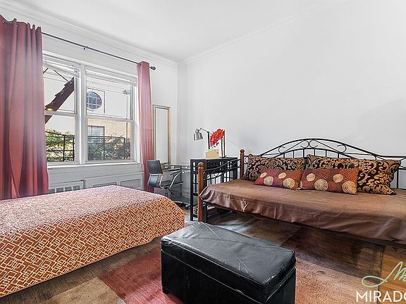 3rd image of 534 E 84th St #3B