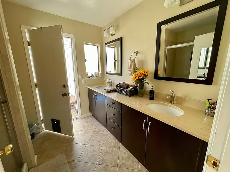 402 Tideway Dr — Photo 7