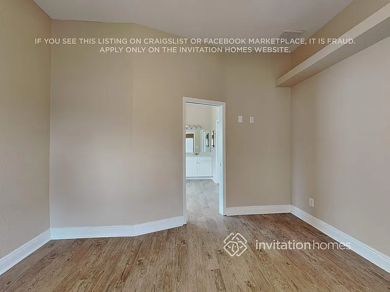 10428 Calle De Flores Dr — Photo 8