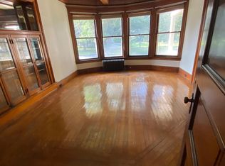 195 Ridge St APT 1, Glens Falls, NY 12801