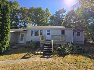 4120 Middle Road, Clarendon, VT 05759