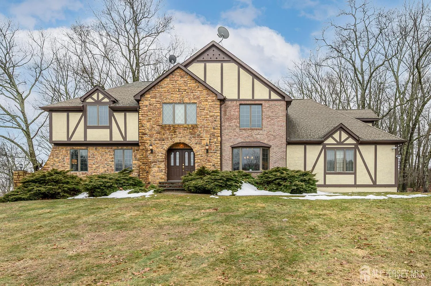 3 Tara Ct photo 1