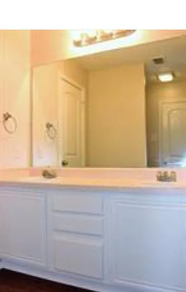 532 Majestic Park Ln — Photo 8