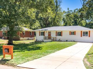 3147 Robin Rd, Decatur, GA 30032