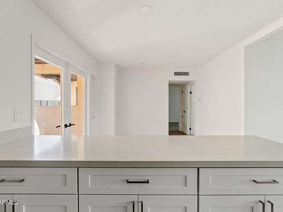 3rd image of 720 E ALICE Avenue #103