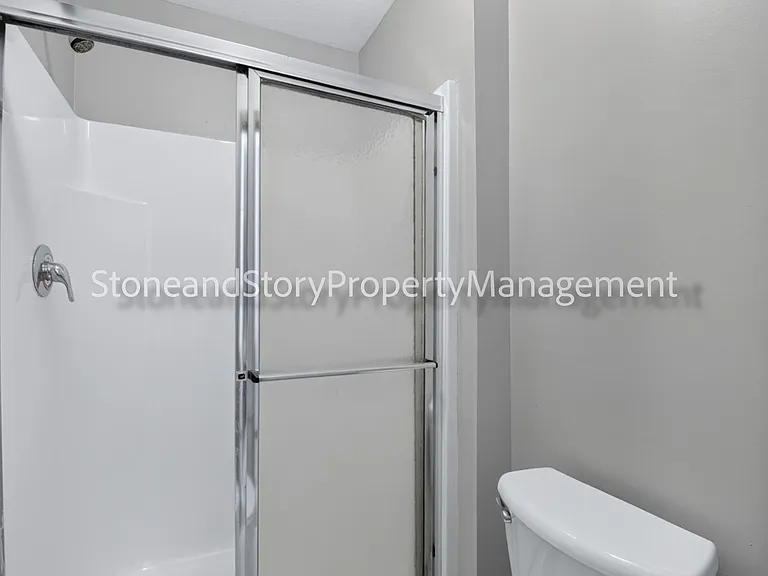 6926 SW 17th St — Photo 19