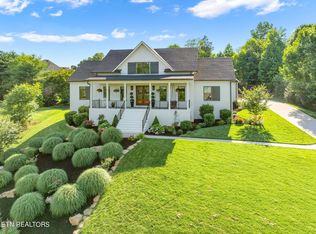 607 Fox Dale Ln, Knoxville, TN 37934