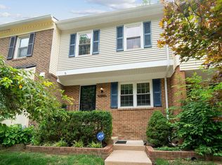5914 Langton Dr, Alexandria, VA 22310