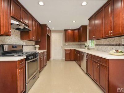 862 Ridge Rd, Monmouth Junction, NJ, 08852