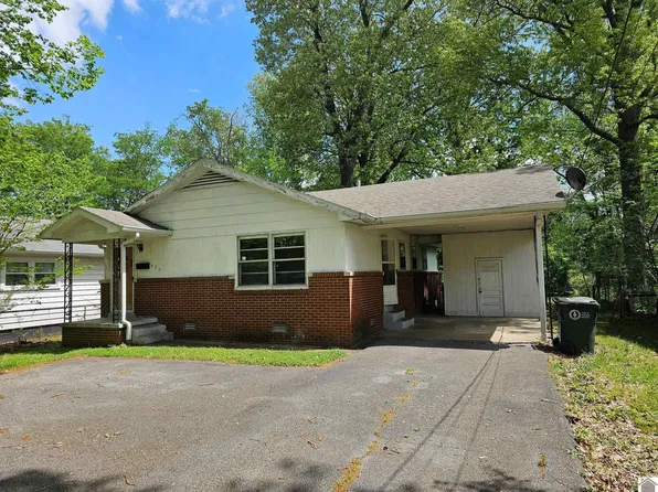 926 N 21st St, Paducah, KY 42001