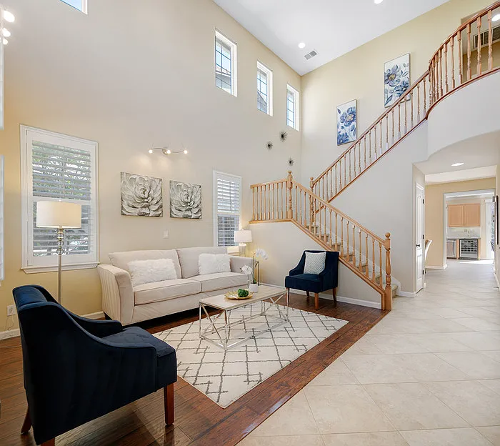 208 Veritas Ct photo 1
