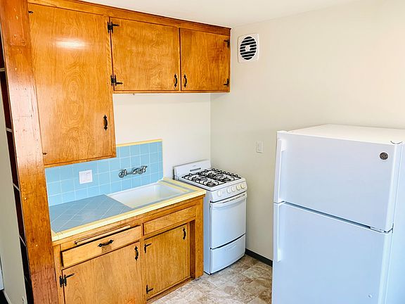 2nd image of 845-47 Jamaica Court Bayside Lane Ln #3262-64.5-3266.5