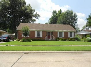 1107 Country Club Rd, Blytheville, AR 72315