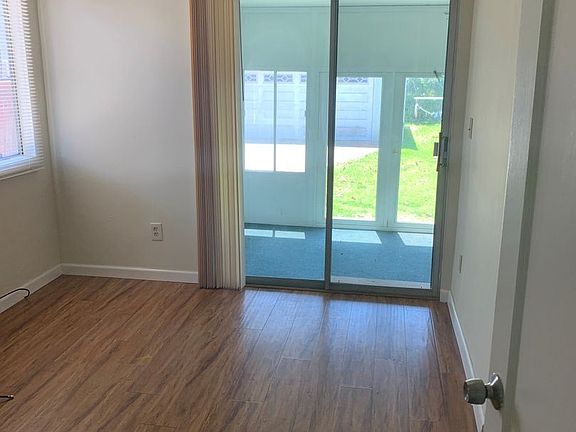 3rd image of 5108 W 135th St