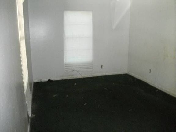 4th image of 3050 Nolan St