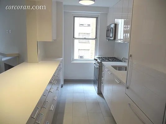 Rented by Corcoran | media 19