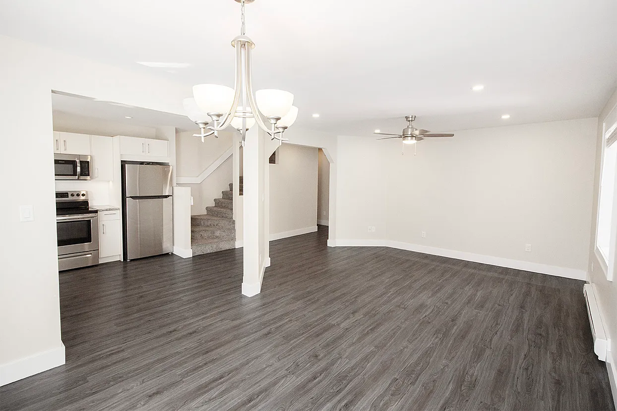 109 Clarke Street — Photo 4