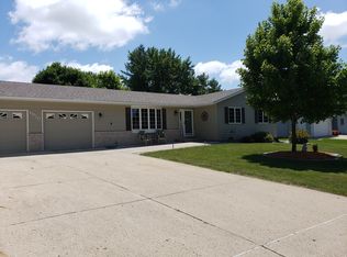 1920 Gerrard Ave, Carroll, IA 51401
