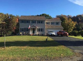 12 Deer Creek Rd, Poestenkill, NY 12140