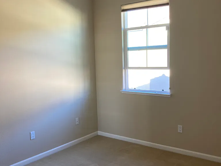 Bedroom 2 with ceiling fan
