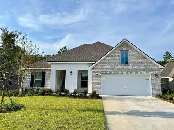 121 Constellation Ave, Freeport, FL 32439